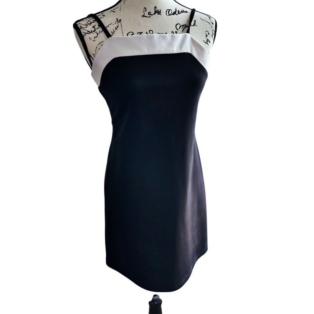 Amy Byer Cream Sheath Mini Dress Spaghetti Strap LBD Size 16 Youth